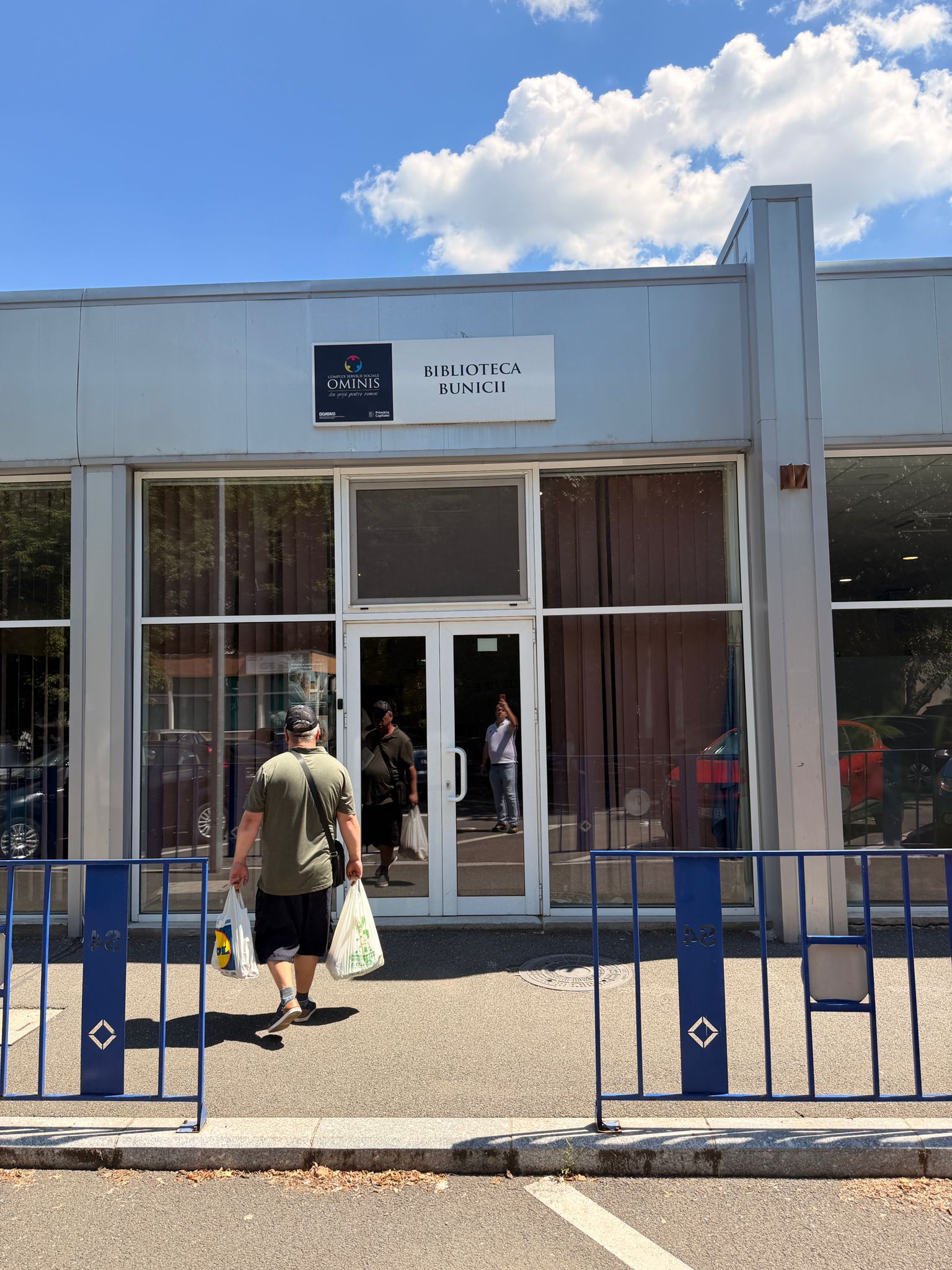 DGASMB - Complexul de servicii sociale Ominis